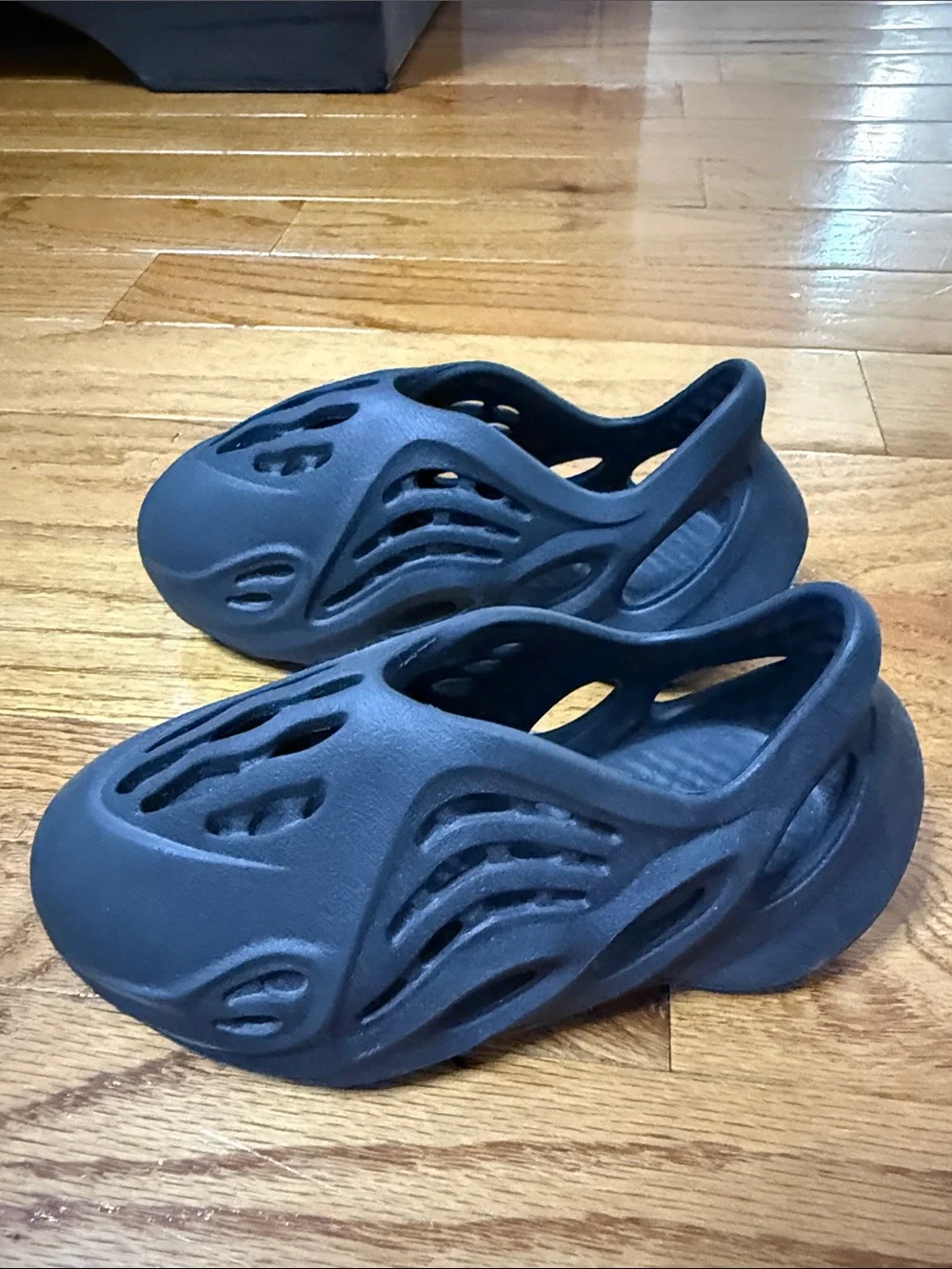 Kids Foam Slip-On Clog in Dark Gray